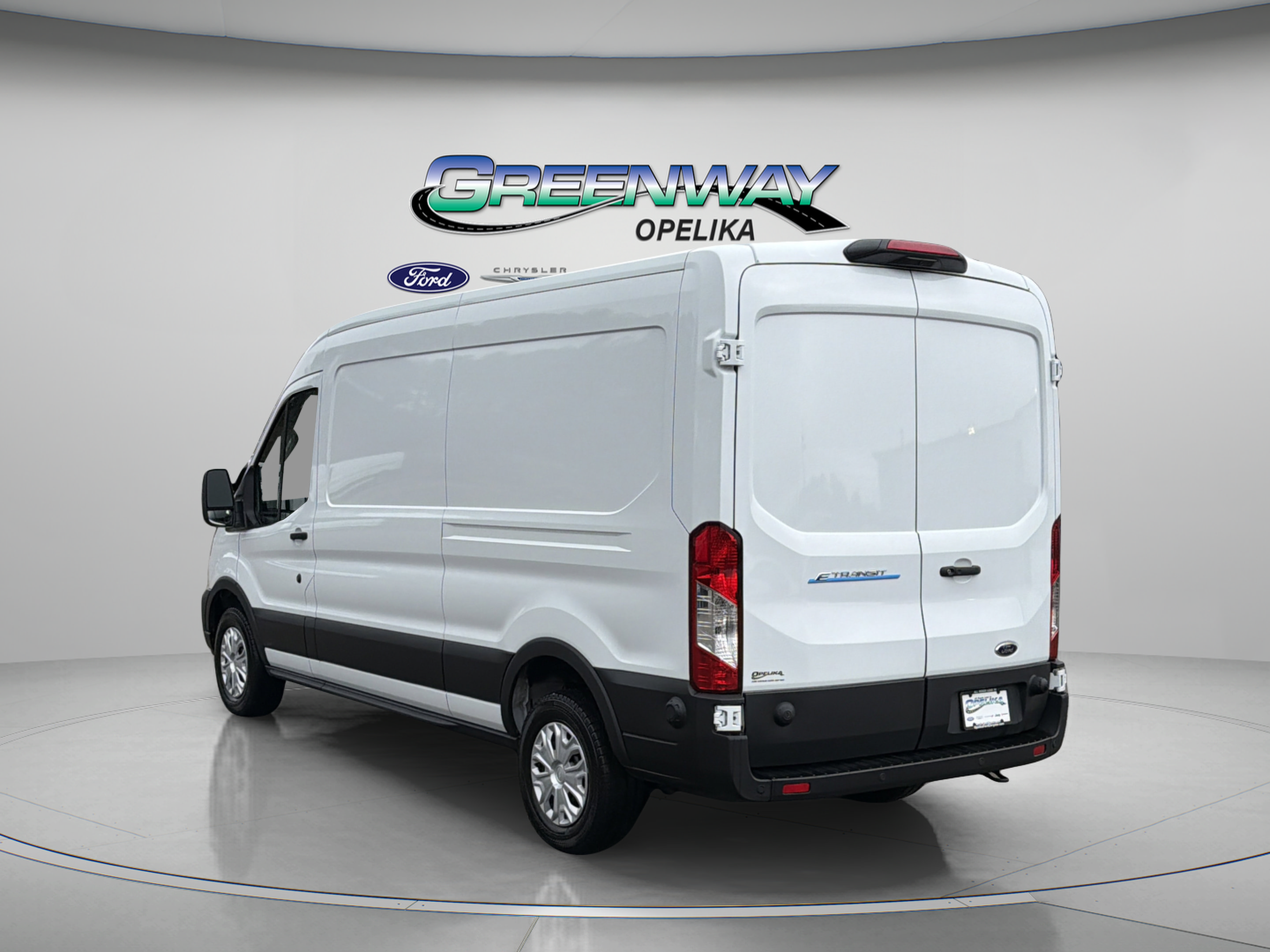 New 2025 Ford E-Transit 148 Medium Roof w/ Load Area Protection Package RWD image 5