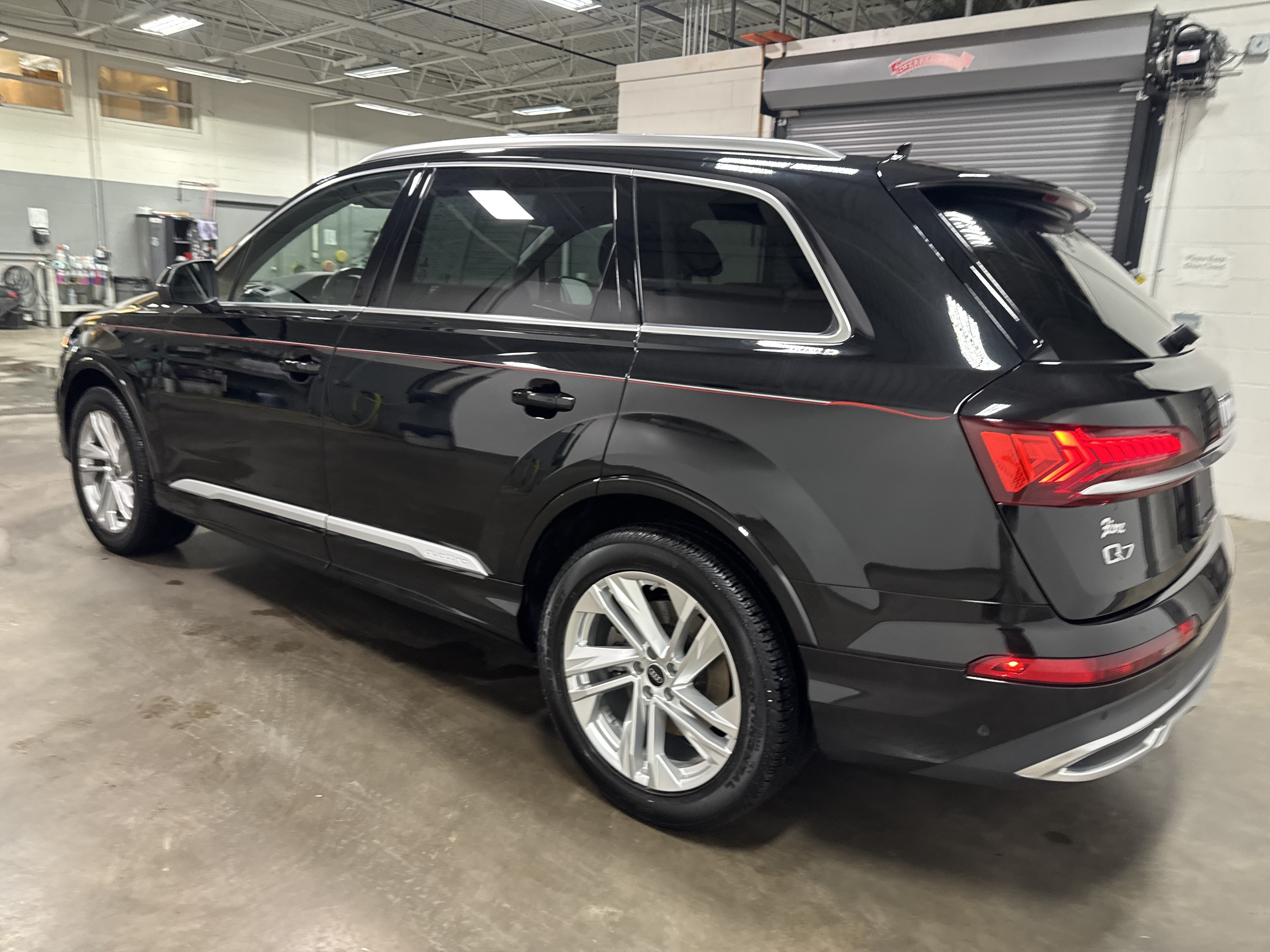 Certified 2023 Audi Q7 3.0T Premium Plus AWD/4WD image 5