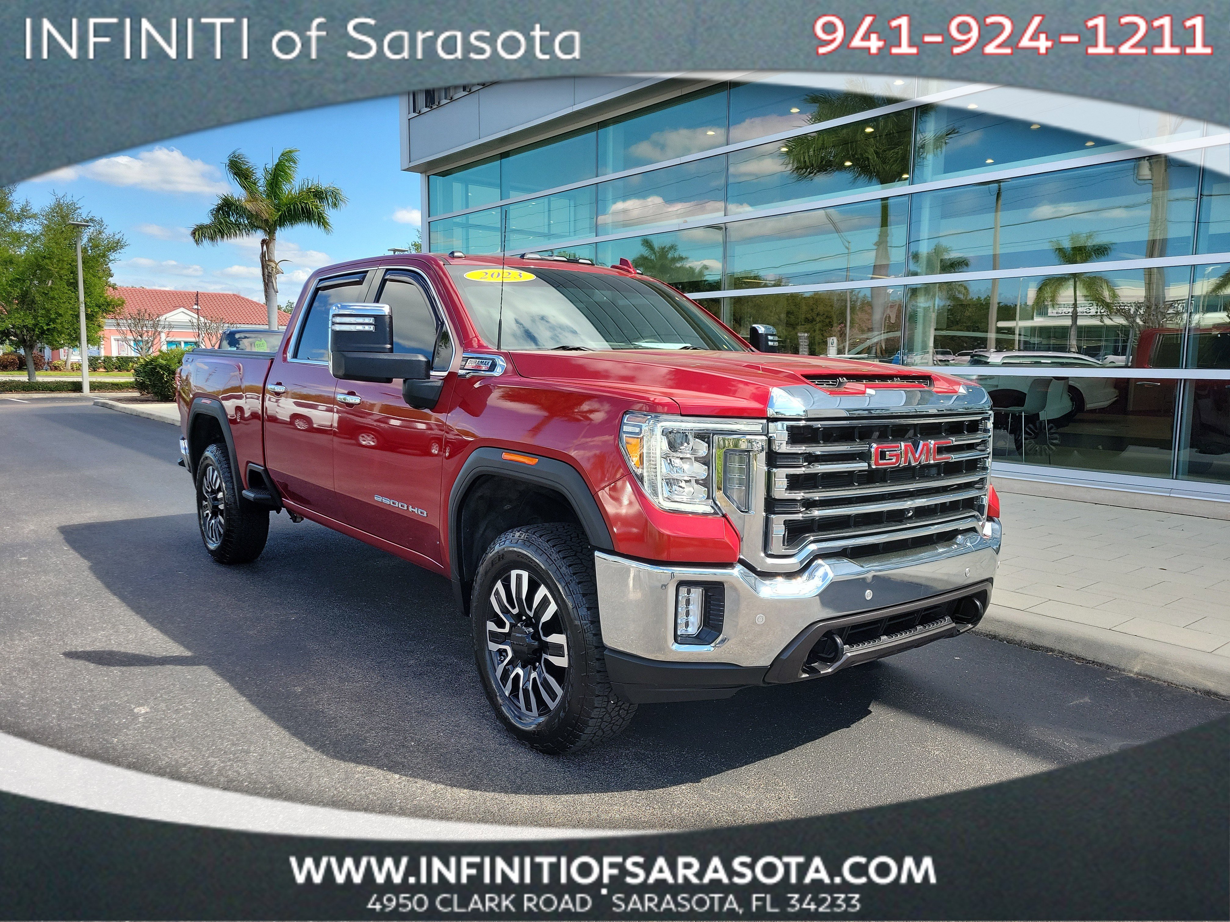 Used 2023 GMC Sierra 2500 SLT w/ SLT Premium Package image 1