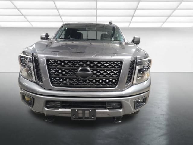 Used 2019 Nissan Titan SV w/ SV Convenience Package image 10
