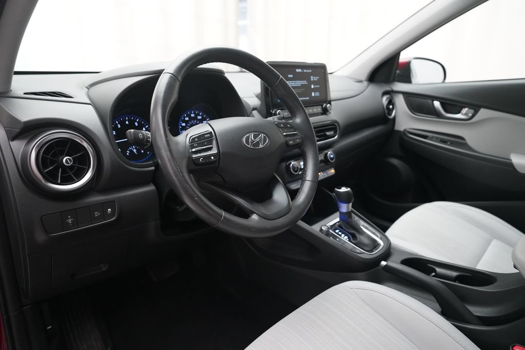 Used 2023 Hyundai Kona SEL w/ Convenience Package AWD/4WD image 8
