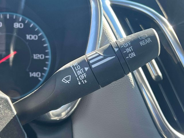 Used 2020 Chevrolet Equinox LS FWD image 23