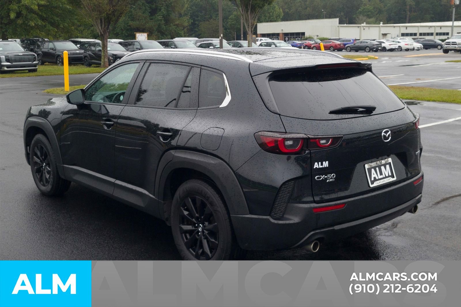 Used 2024 MAZDA CX-50 AWD 2.5 S w/ Preferred Package image 11
