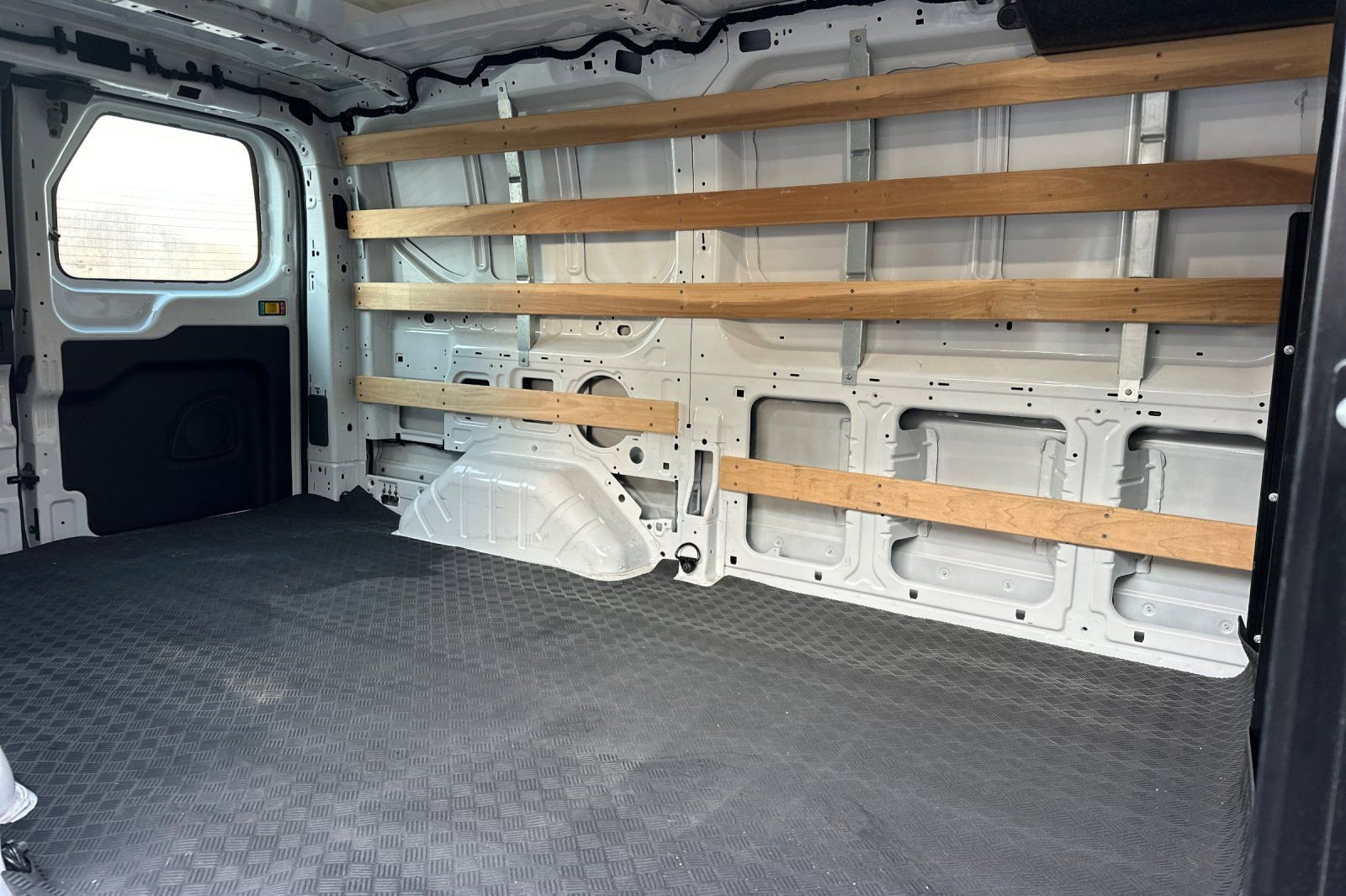 Used 2024 Ford Transit 250 Low Roof w/ Exterior Upgrade Package image 11