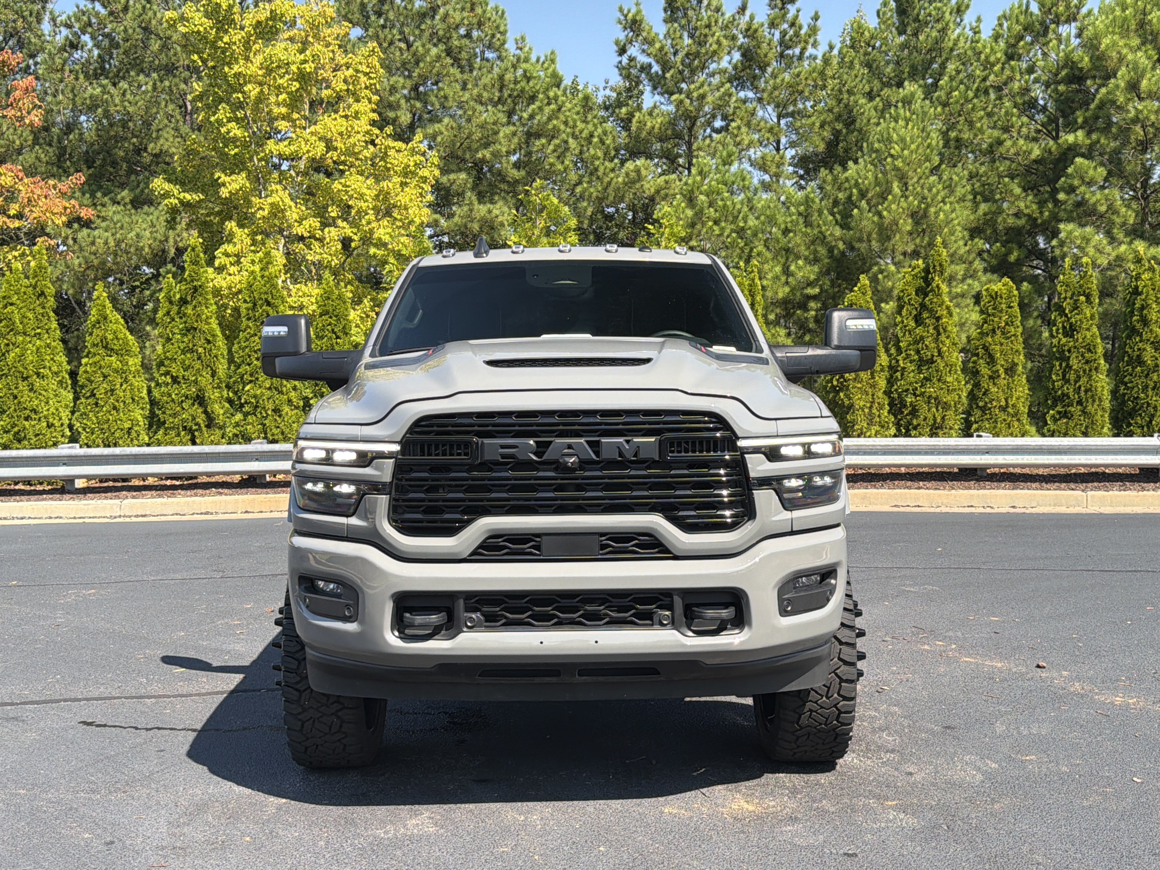 Used 2026 RAM 3500 Limited AWD/4WD image 13