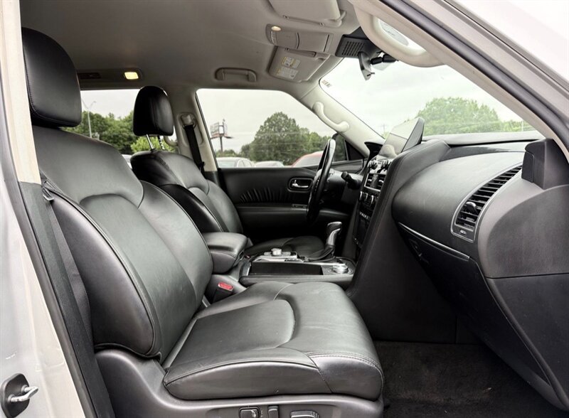 Used 2021 Nissan Armada SV AWD/4WD image 23