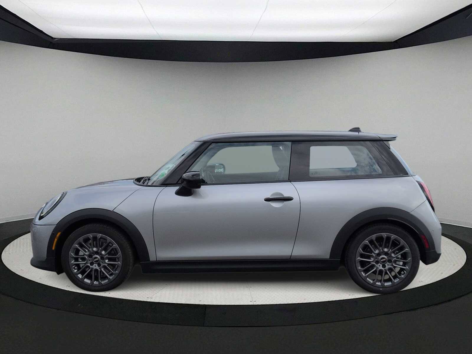 Used 2025 MINI Cooper S image 5