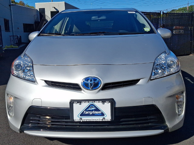 Used 2015 Toyota Prius Three FWD image 3