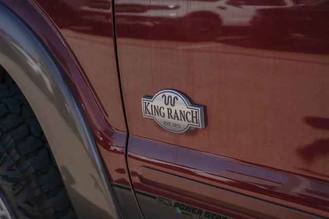 Used 2016 Ford F250 King Ranch w/ King Ranch w/Chrome Package AWD/4WD image 17