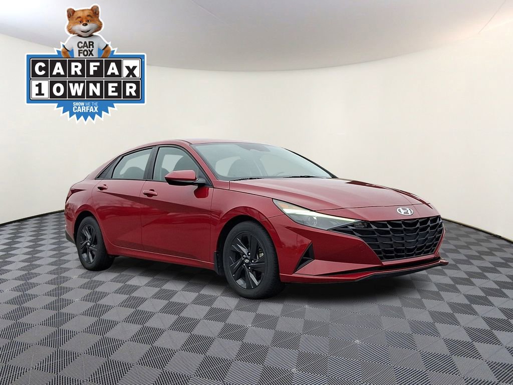 Used 2021 Hyundai Elantra SEL w/ Convenience Package image 1
