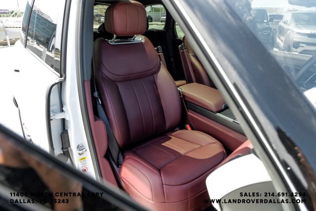 New 2026 Land Rover Range Rover SE AWD/4WD image 37