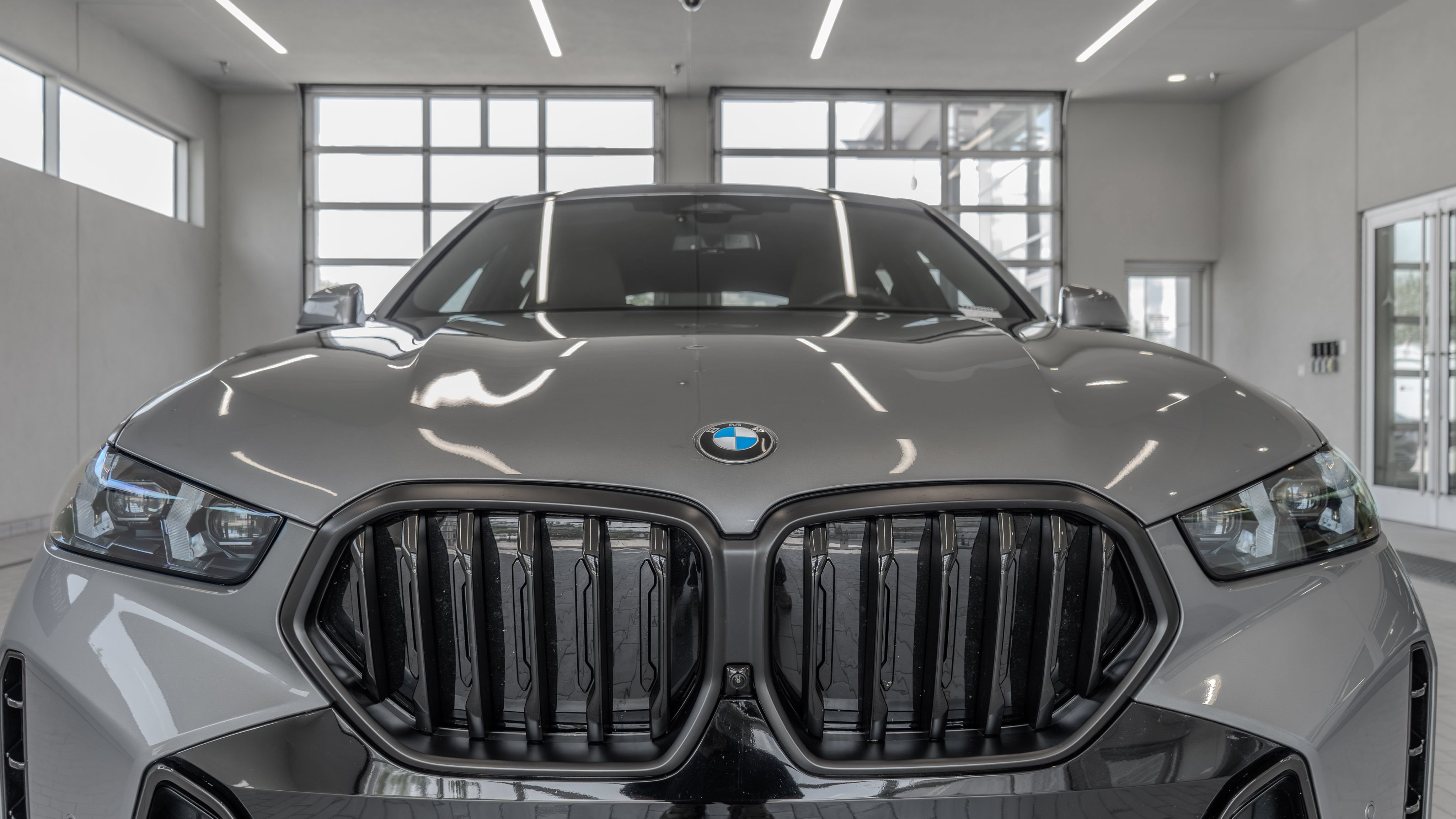 Used 2027 BMW X6 xDrive40i w/ Climate Comfort Package AWD/4WD image 23