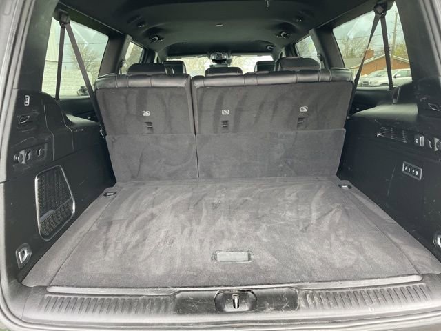 Used 2023 Jeep Wagoneer L Series II AWD/4WD image 13