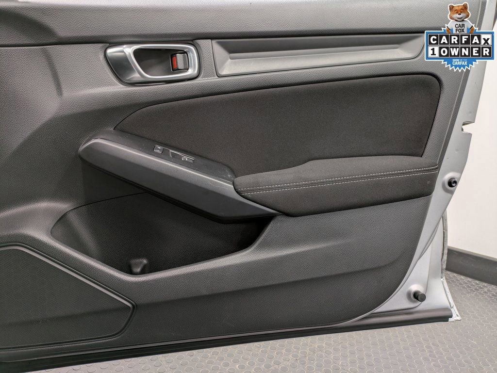 Used 2023 Honda Civic Sport image 28