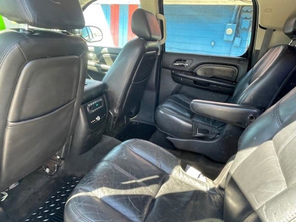 Used 2007 GMC Yukon XL Denali image 12