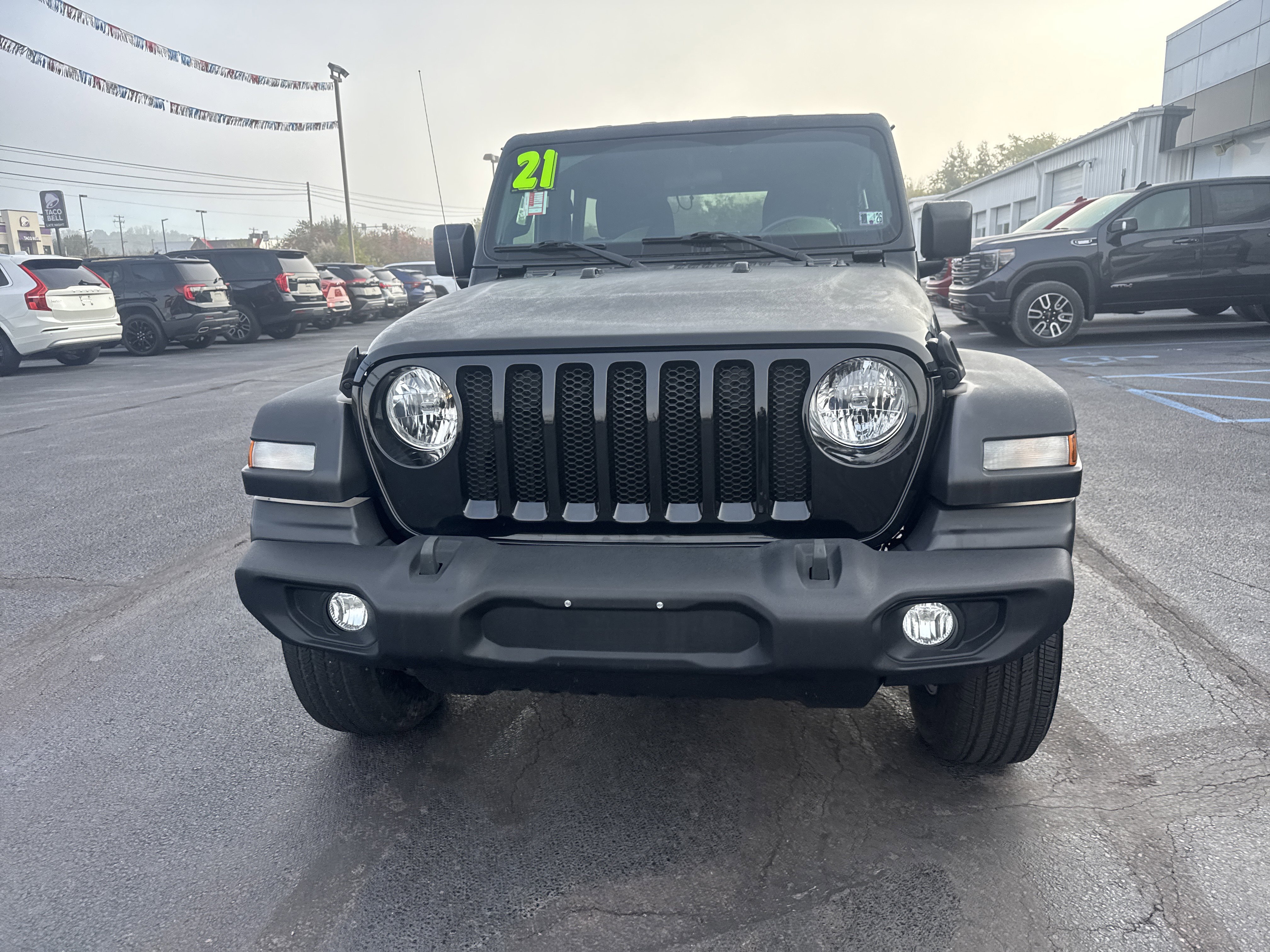 Used 2021 Jeep Wrangler Unlimited Sport image 9