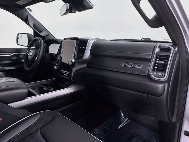Used 2025 RAM 1500 Laramie w/ Sport Appearance Package AWD/4WD image 28