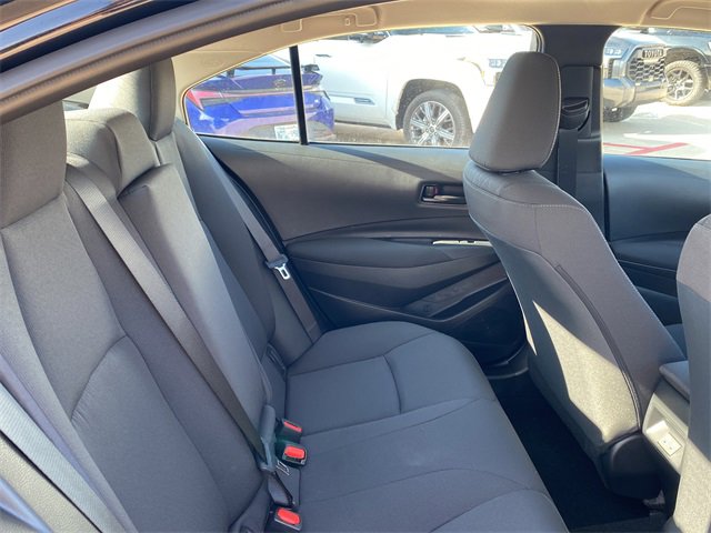 Used 2025 Toyota Corolla LE image 13