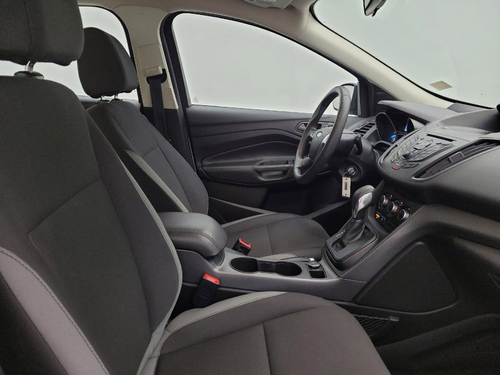 Used 2016 Ford Escape S FWD image 21