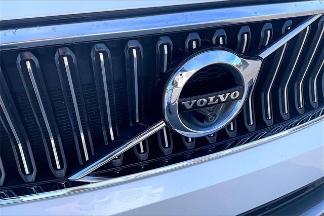 Used 2020 Volvo XC40 T5 Inscription image 29