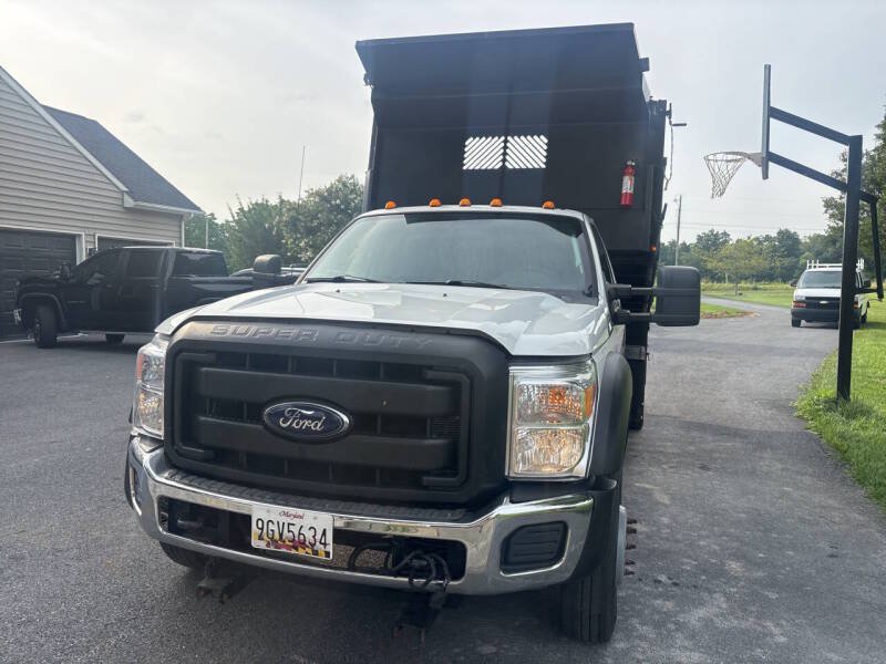 Used 2011 Ford F550 2WD Regular Cab Super Duty w/ Payload Upgrade Pkg image 1