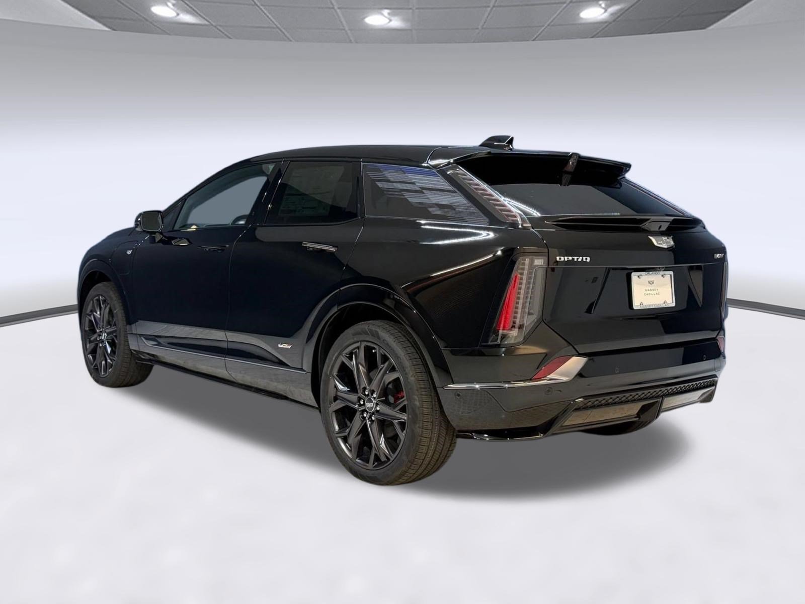 New 2026 Cadillac Optiq V AWD/4WD image 3