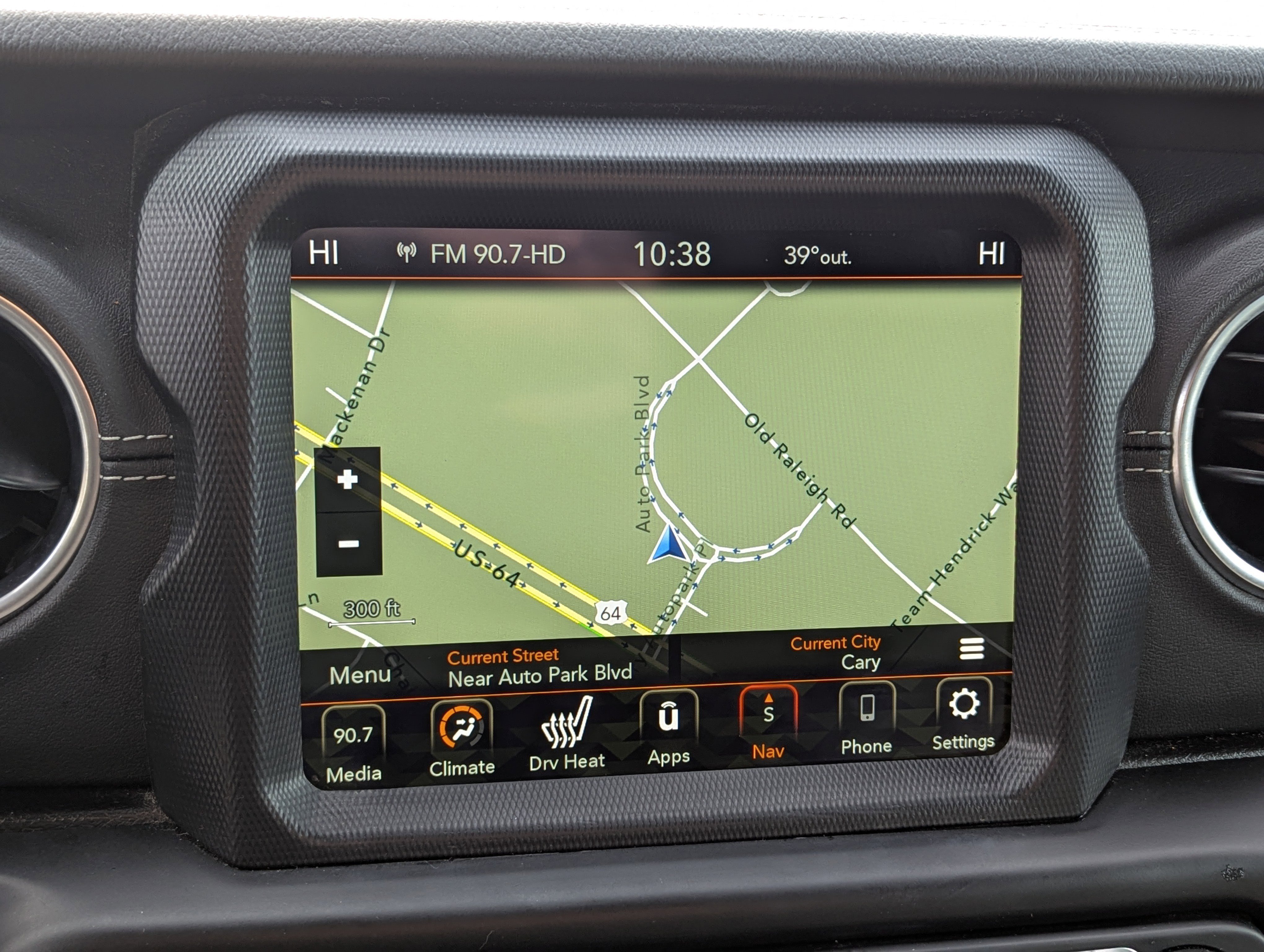 Used 2022 Jeep Wrangler Unlimited Sahara w/ LED Lighting Group image 19