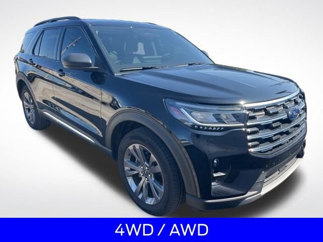 Used 2025 Ford Explorer Active w/ Active Comfort Package image 9