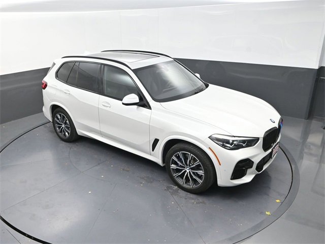 Used 2022 BMW X5 xDrive40i w/ M Sport Package image 19