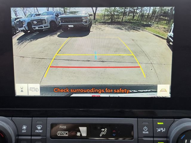 Used 2026 Toyota Grand Highlander XLE image 14