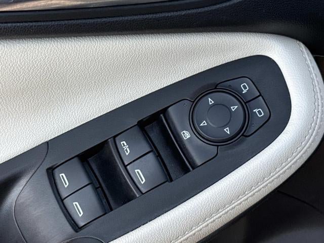 Used 2024 Buick Encore GX Preferred FWD image 11