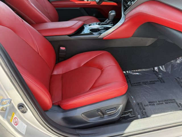 Used 2018 Toyota Camry XSE w/ Driver Assist Package FWD image 19