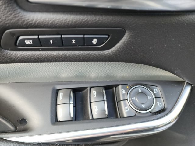 Used 2020 Cadillac XT4 Premium Luxury FWD image 23