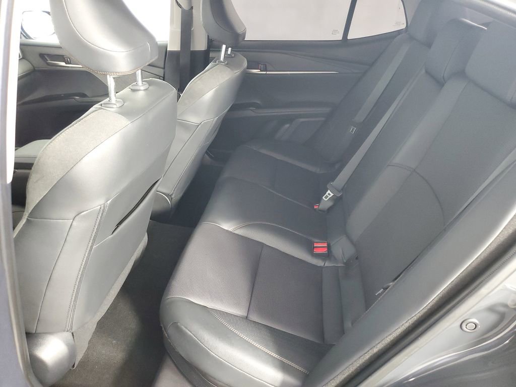 Used 2025 Toyota Camry XLE image 13