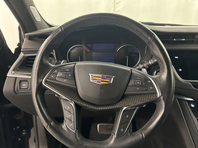 Used 2024 Cadillac XT5 Sportv image 11