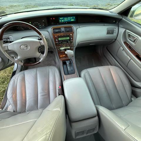 Used 2003 Toyota Avalon XLS image 14