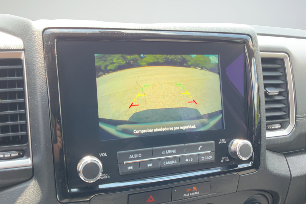 Used 2022 Nissan Frontier SV RWD image 17
