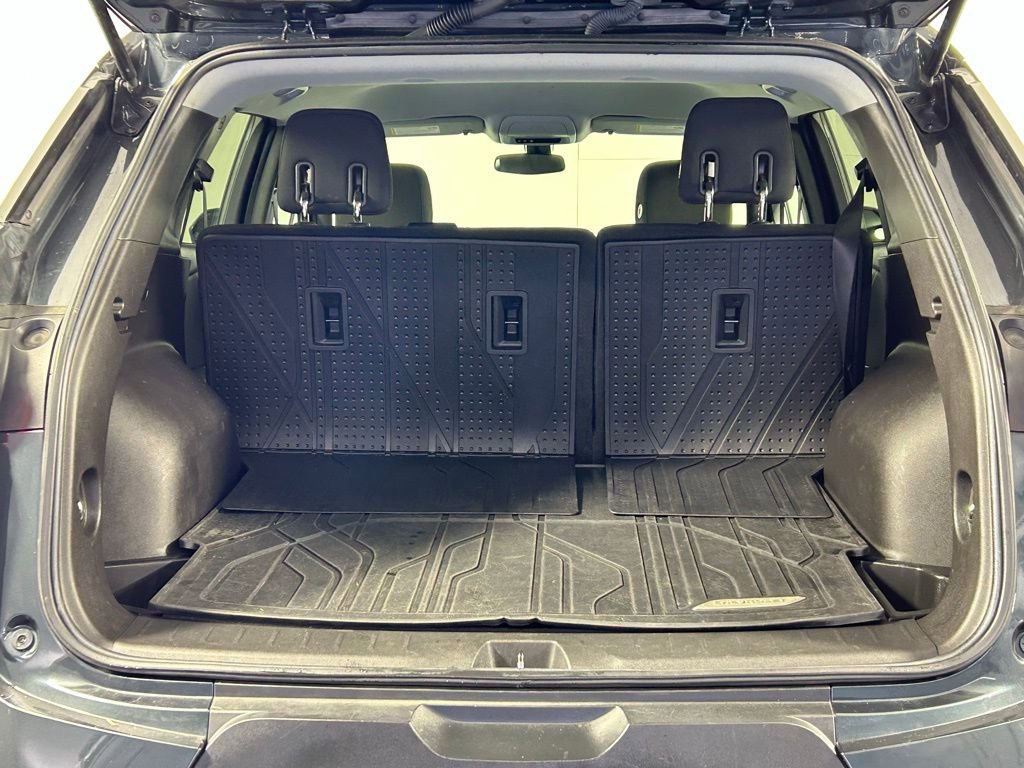 Used 2020 Chevrolet Blazer LT w/ LPO, Floor Liner Package image 13