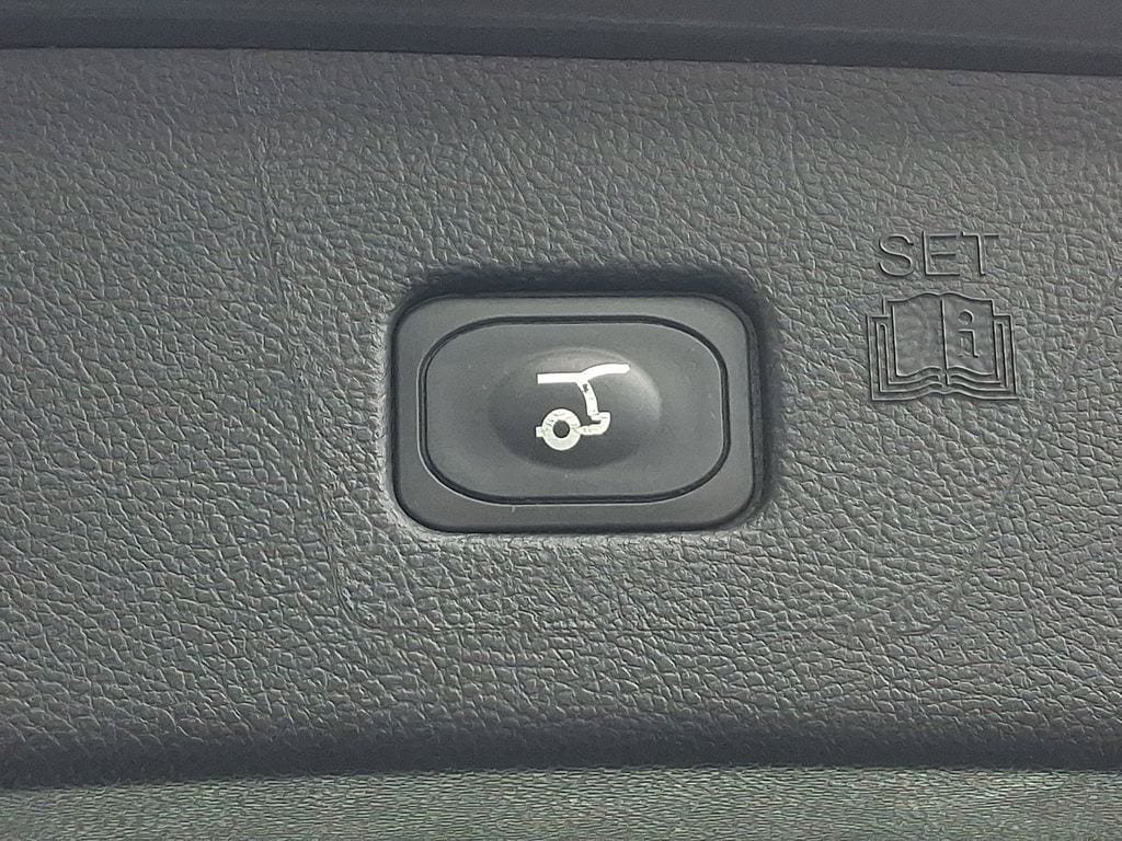 Certified 2023 Ford Edge SEL AWD/4WD image 30