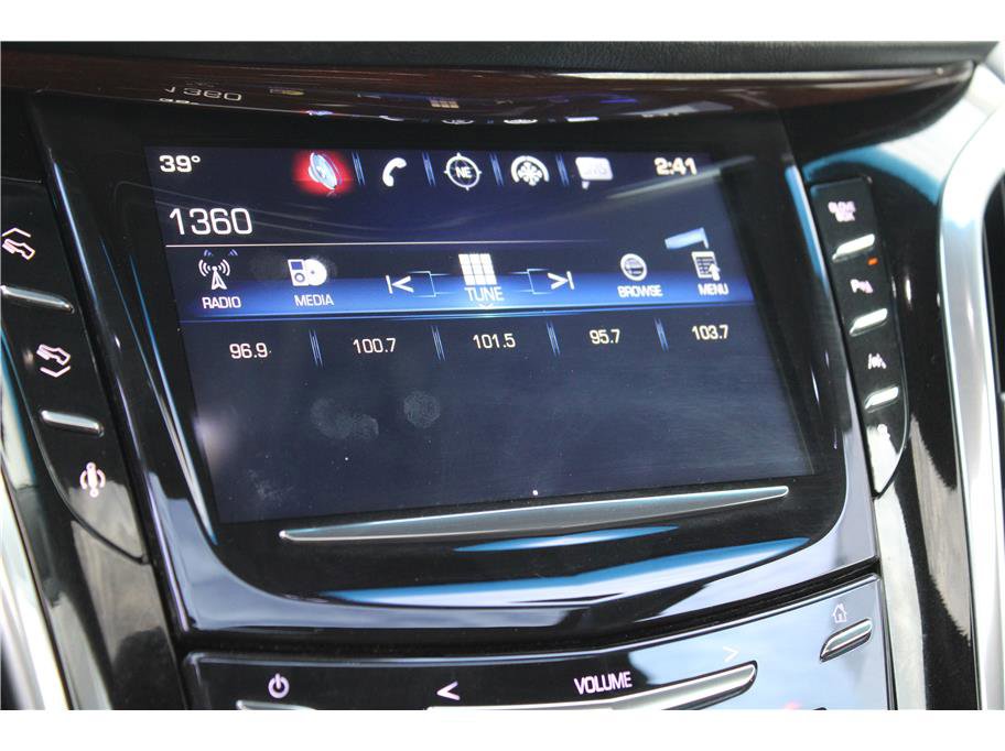 Used 2016 Cadillac Escalade ESV Luxury image 29