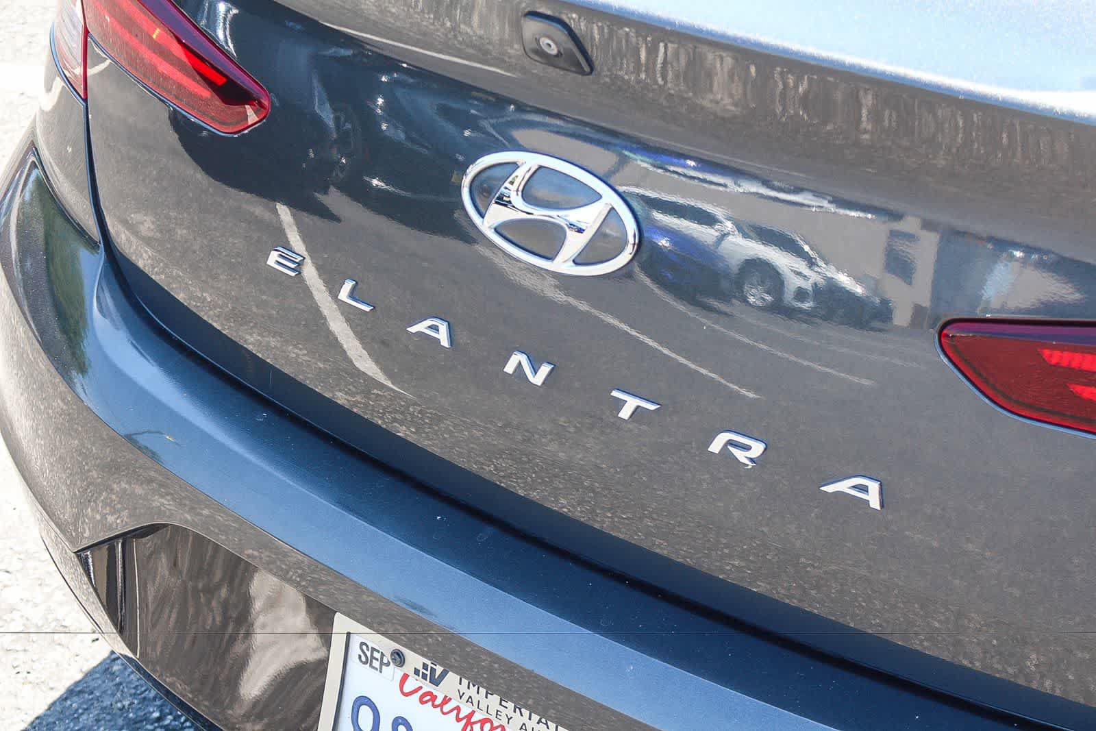 Used 2020 Hyundai Elantra Value Edition w/ Cargo Package (C1) FWD image 9