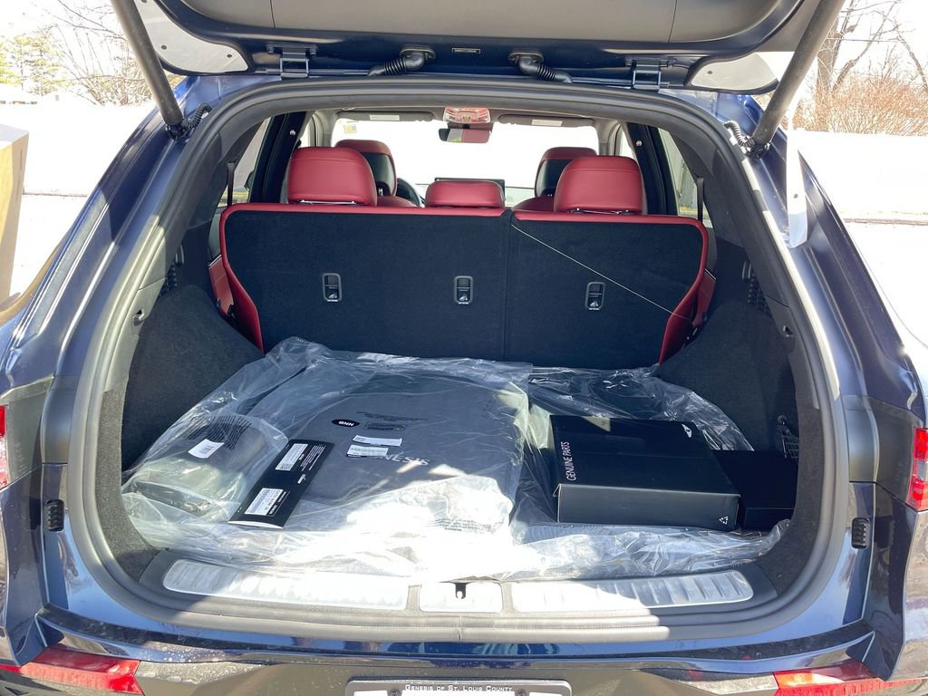 New 2025 Genesis GV70 3.5T Sport w/ Sport Advanced Package image 47