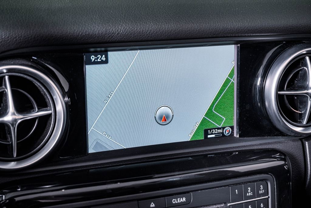 Used 2020 Mercedes-Benz SLC 43 AMG image 25