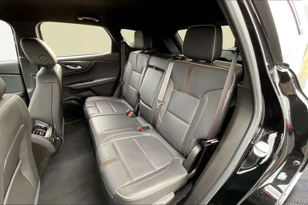 Used 2022 Chevrolet Blazer Premier w/ LPO, Cargo Package AWD/4WD image 24