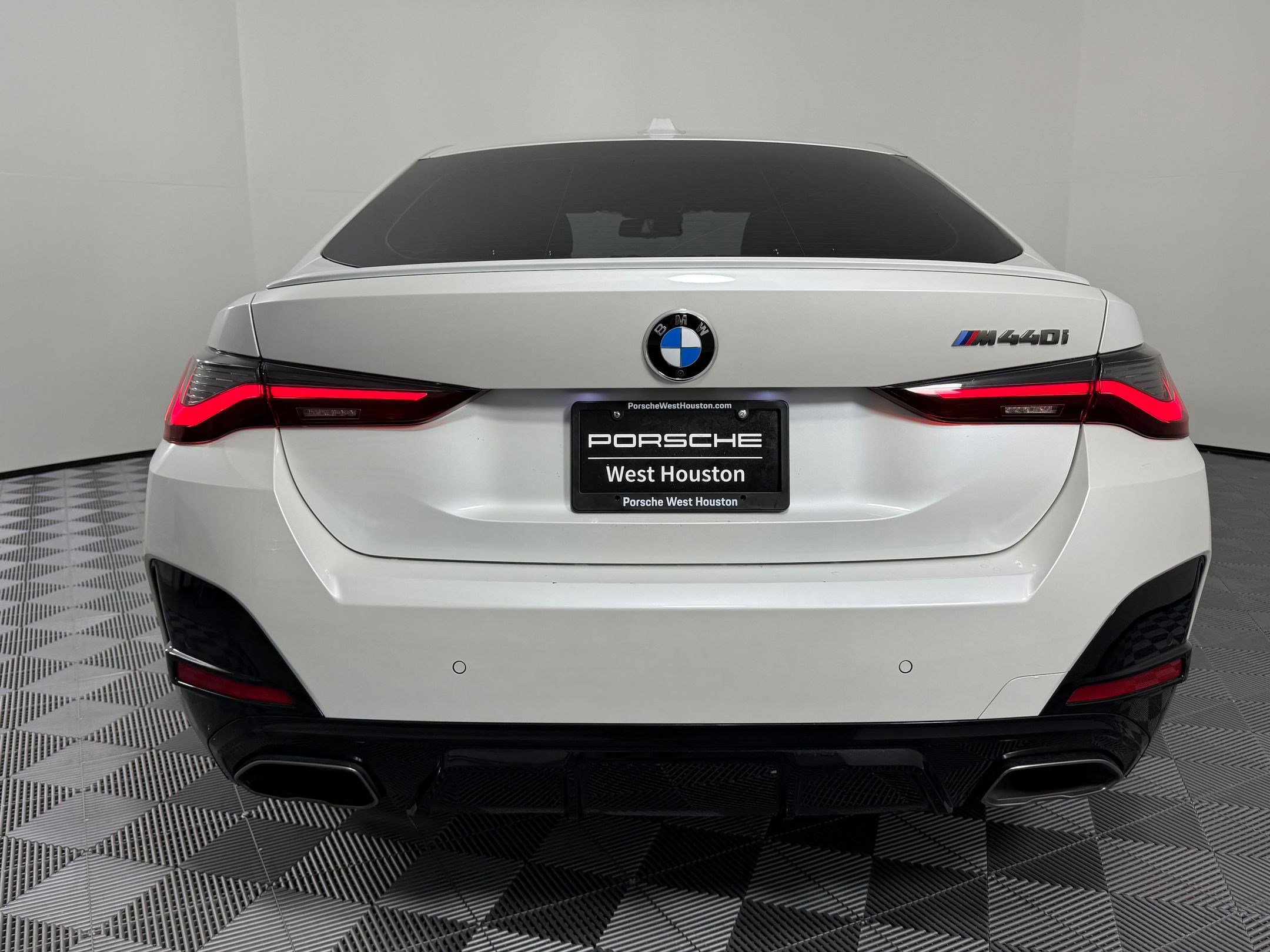 Used 2023 BMW M440i Gran Coupe image 10