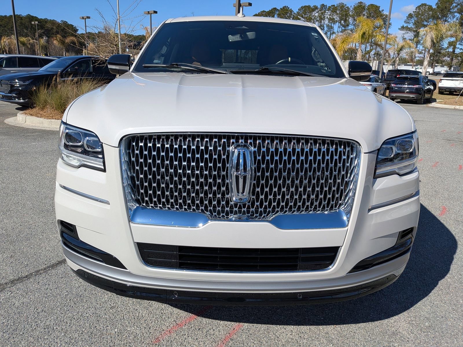 Certified 2022 Lincoln Navigator L Reserve image 9
