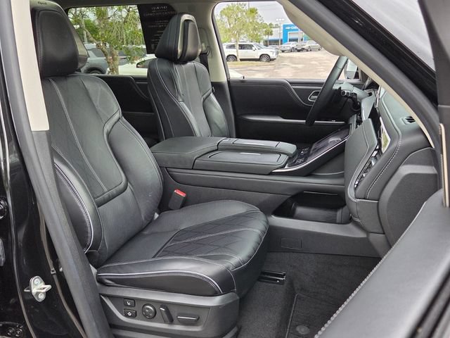 Certified 2025 INFINITI QX80 Sensory AWD/4WD image 24