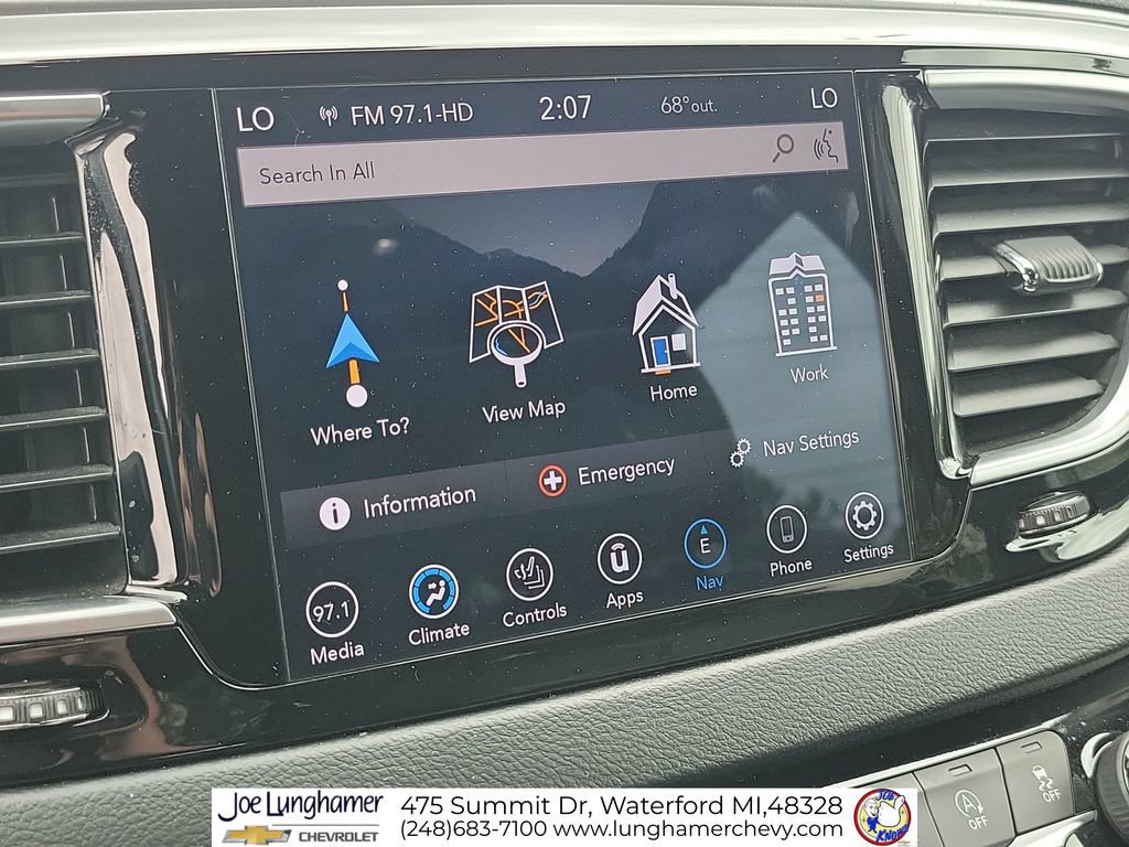 Used 2019 Chrysler Pacifica Touring-L w/ Advanced Safetytec Group FWD image 16