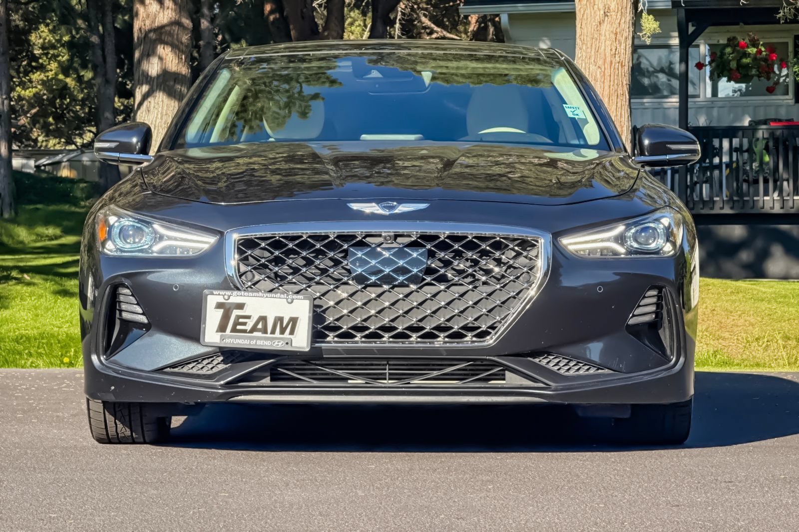 Used 2019 Genesis G70 3.3T Design RWD image 10