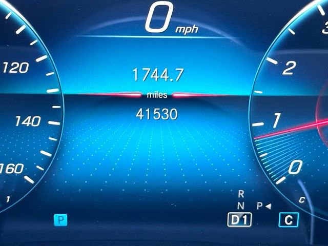 Used 2022 Mercedes-Benz GLB 250 4MATIC image 16